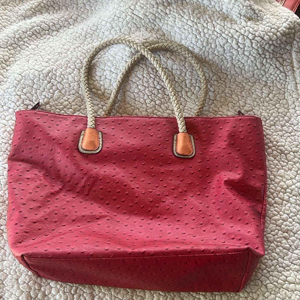 Guess handbag - Picture 2 of 3